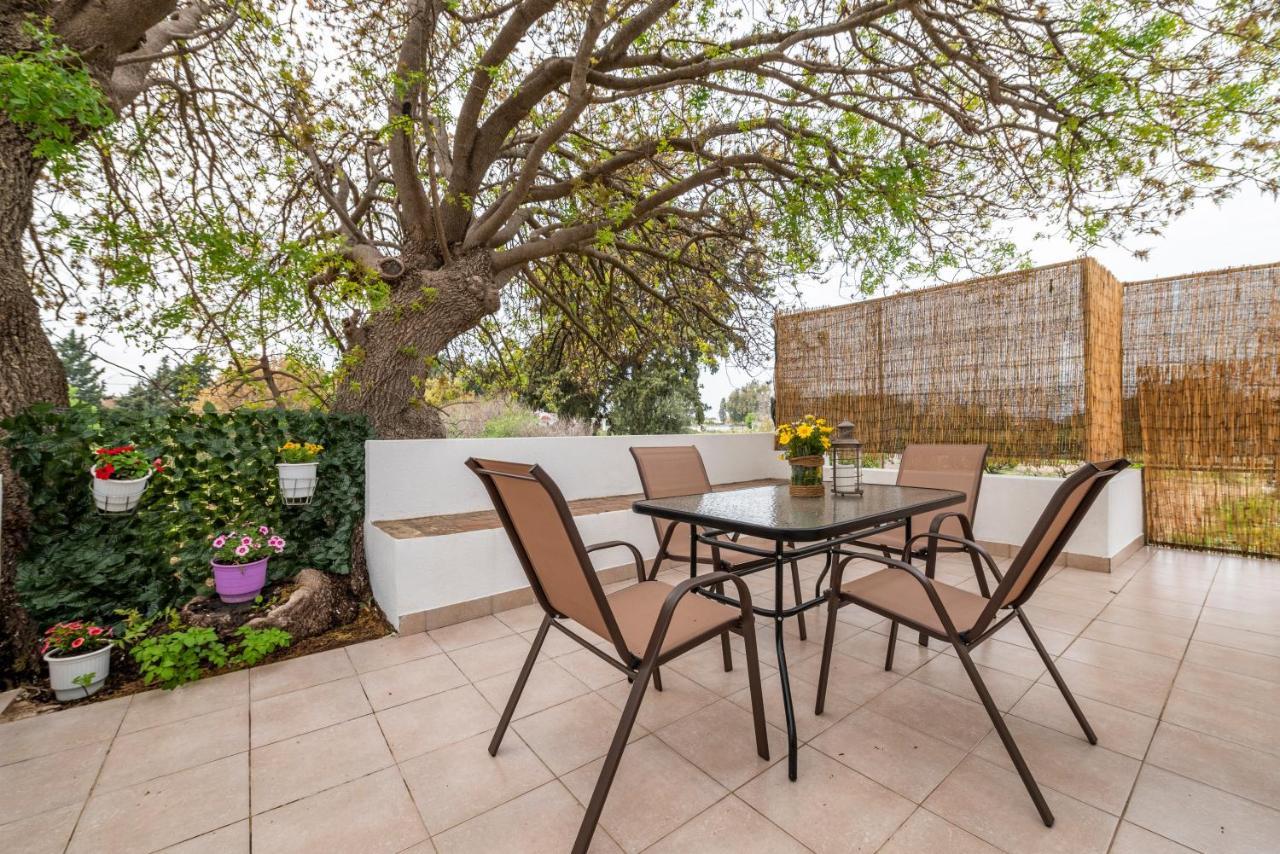 Traditional Suburbs Maisonette Kos Bagian luar foto